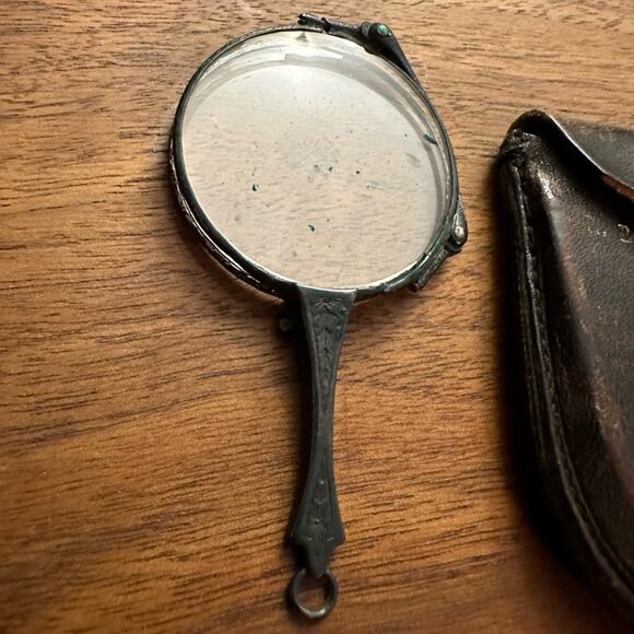 Victorian Sterling Silver Folding Glasses with Leather Case - Picture 2 of 4